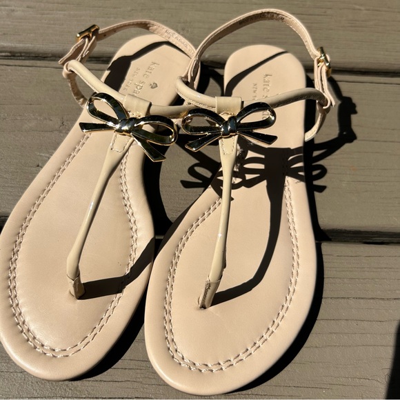 Kate Spade “Tracie” Bow Sandals in Natural Khaki | Size 7.5 | With Dust Bag - Picture 3 of 9